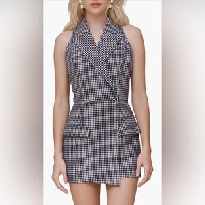 Avec Les Filles Navy Blue and White Gingham Sleeveless Blazer Romper Medium